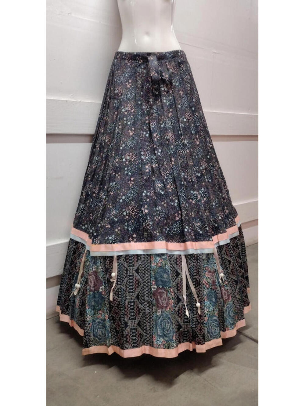 1970s Cheesa Davis Peasant Maxi Skirt Folkloric Hippie Trims Pink Ribbon Size M